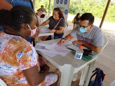 notícia: Comunidade quilombola recebe a equipe do Cadastro Único