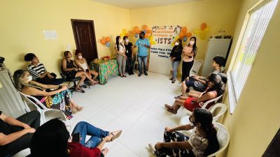 notícia: Prevenção à gravidez na adolescência é tema de rodas de conversas nos CRAS de Ananindeua 