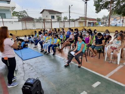 notícia: Prefeitura trabalha sobre prevenção da gravidez na adolescência em Ananindeua