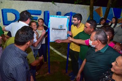 notícia: Ponto de acúmulo de lixo agora é espaço de lazer e convivência