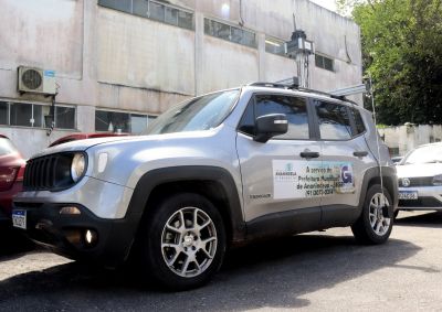 notícia: Prefeitura entrega unidade móvel de mapeamento terrestre 