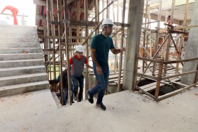 notícia: Prefeito visita obras do 1º Hospital Pediátrico de Ananindeua