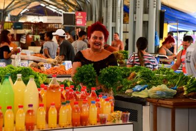 notícia: Dia do Feirante tem comemoração especial no Mercado Central de Ananindeua 