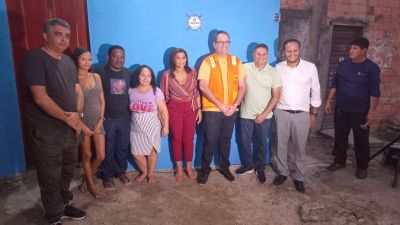 notícia: Programa Morar Bem entrega casas reformadas no Icuí e Maguari 