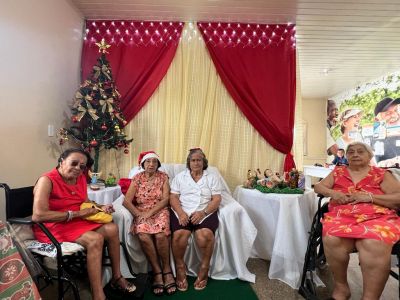 notícia: Casa dos Idosos promove tradicional confraternização de Natal em Ananindeua 