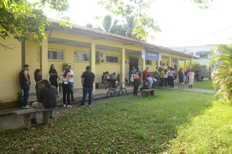 Assinatura de ordem serviço para reforma da Clinica Saúde da Família no bairro do Coqueiro