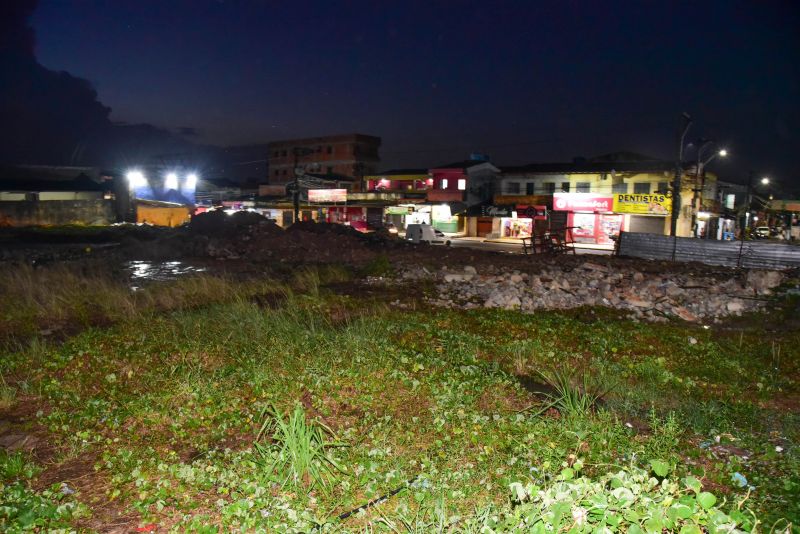 Assinatura de Ordem de Serviço para Construção da nova praça no bairro do Jaderlândia