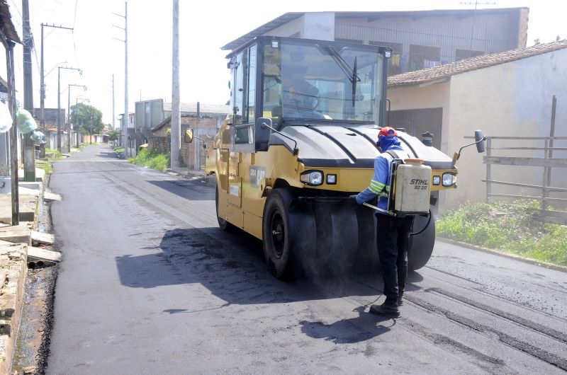 Serviço de Asfaltamento no conjunto Amapá no bairro Curuçambá