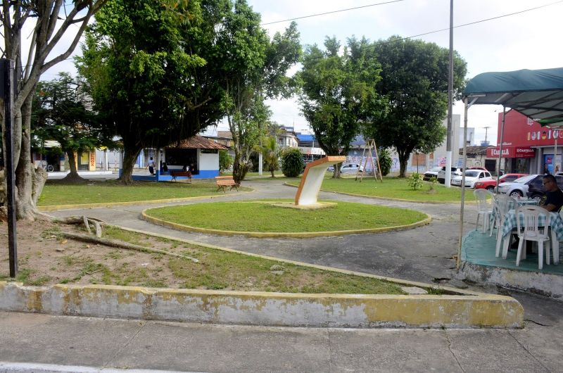 Assinatura de Ordem de Serviço para Reforma da Praça Estrela na Cidade Nova Ill