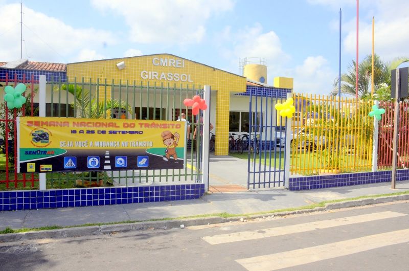 Educação de Trânsito na escola Girassol