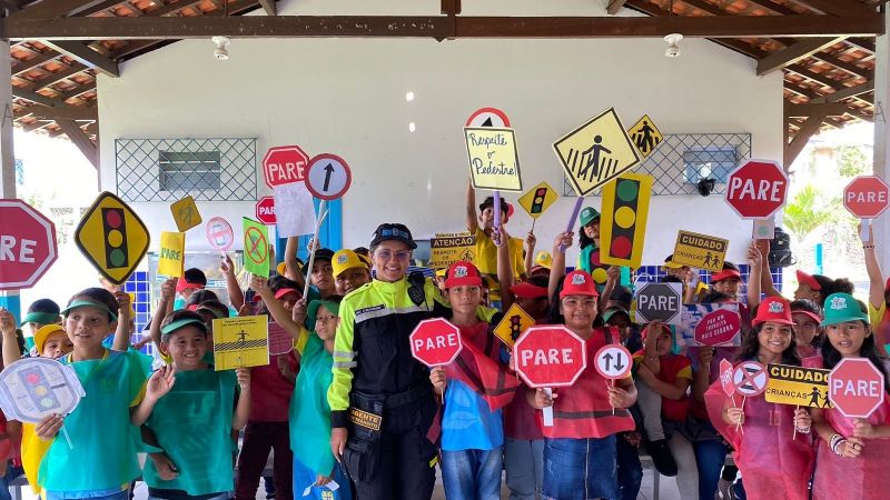 Educação de Trânsito na Escola Clovis De Souza Begot na Águas Lindas