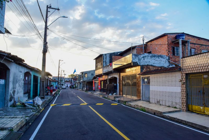 Inauguração asfáltica no bairro do Paar com Asfalto Novo e Sinalização Viária