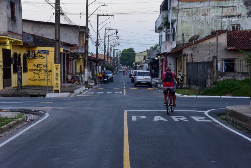 Inauguração asfáltica no bairro do Paar com Asfalto Novo e Sinalização Viária