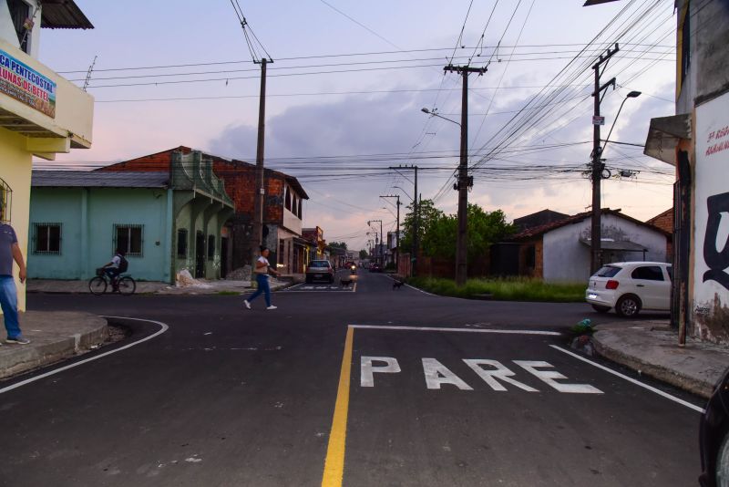 Inauguração asfáltica no bairro do Paar com Asfalto Novo e Sinalização Viária