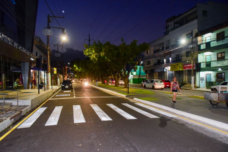 Inauguração da nova avenida Deputado Alessandro Novelino, antiga rua do fio na Cidade Nova Ill