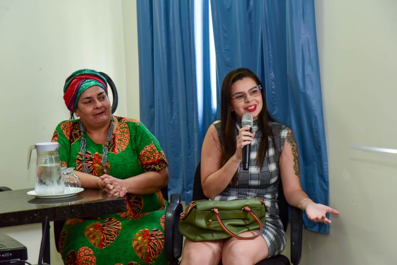 Palestra sobre violência racial e intolerância religiosa no Auditorio da OAB Ananindeua