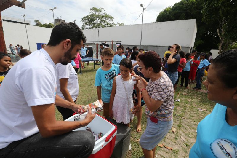 Semana da Criança no Cras Estrela Ananin no conjunto Júlia Seffer