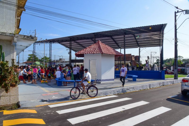 Inauguração da praça professora Maria de Fátima no conjunto Guajará I