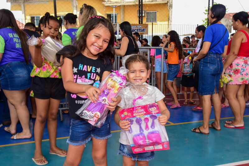 Inauguração da praça professora Maria de Fátima no conjunto Guajará I