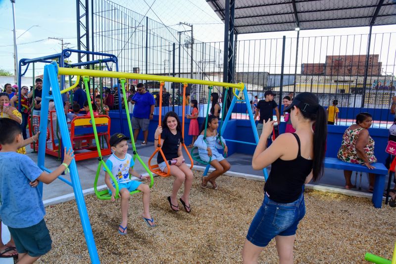 Inauguração da praça professora Maria de Fátima no conjunto Guajará I