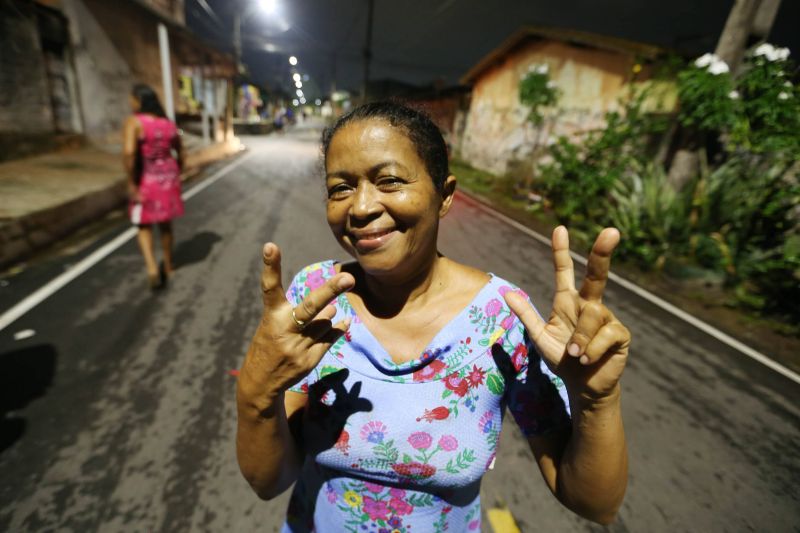 Inauguração de ruas pavimentadas e sinalizadas com nova iluminação de led no bairro Paar