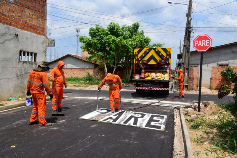 Sinalização Asfáltica na Comunidade Hokkaida no bairro Águas Brancas