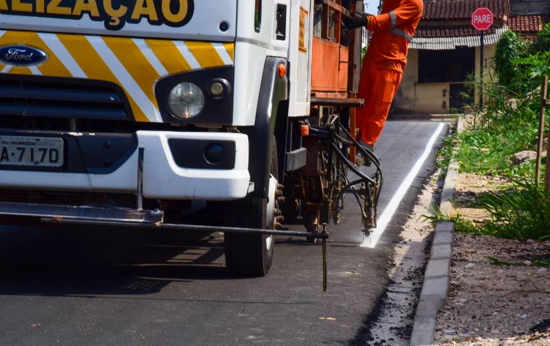 Sinalização Asfáltica na Comunidade Hokkaida no bairro Águas Brancas