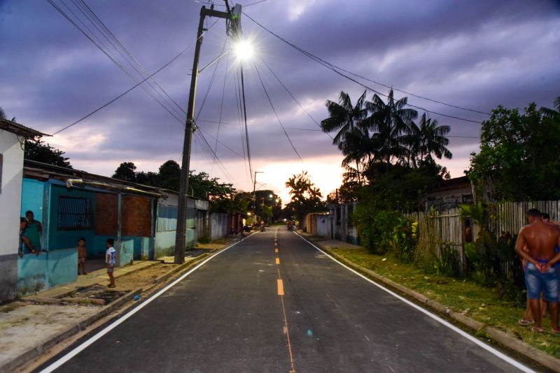 Inauguração asfáltica das ruas Décima Quinta e Décima Sexta no bairro do Aurá