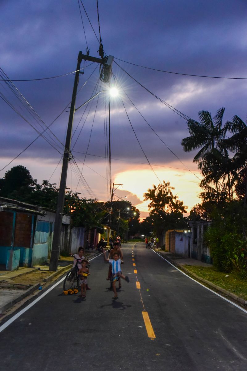 Inauguração asfáltica das ruas Décima Quinta e Décima Sexta no bairro do Aurá