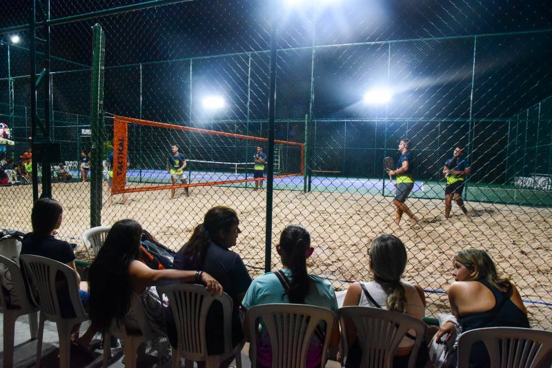 Evento esportivo na Orla de Ananindeua - Projeto Raquetes do Futuro - Beach Tênis e Tênis