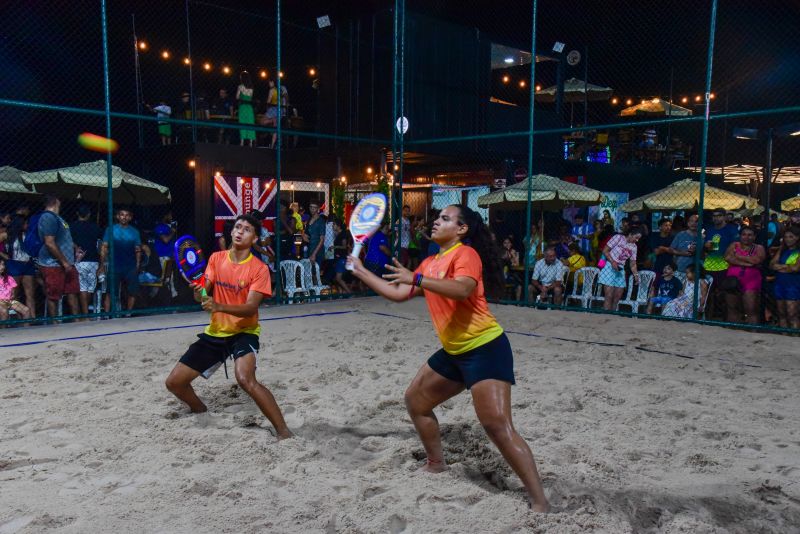 Evento esportivo na Orla de Ananindeua - Projeto Raquetes do Futuro - Beach Tênis e Tênis