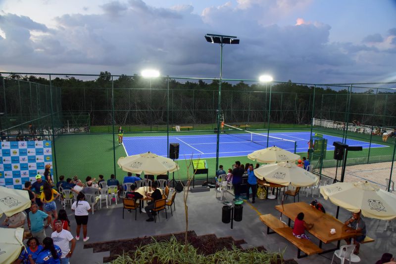 Evento esportivo na Orla de Ananindeua - Projeto Raquetes do Futuro - Beach Tênis e Tênis