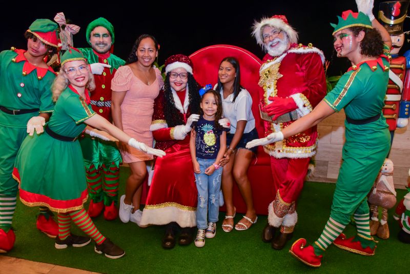 Espetáculo Natalino e Natal de Amor na Orla de Ananindeua