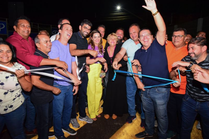 Inauguração da nova avenida Cláudio Sanders no bairro Centro, totalmente Recapeada, sinalizada e com iluminação em led