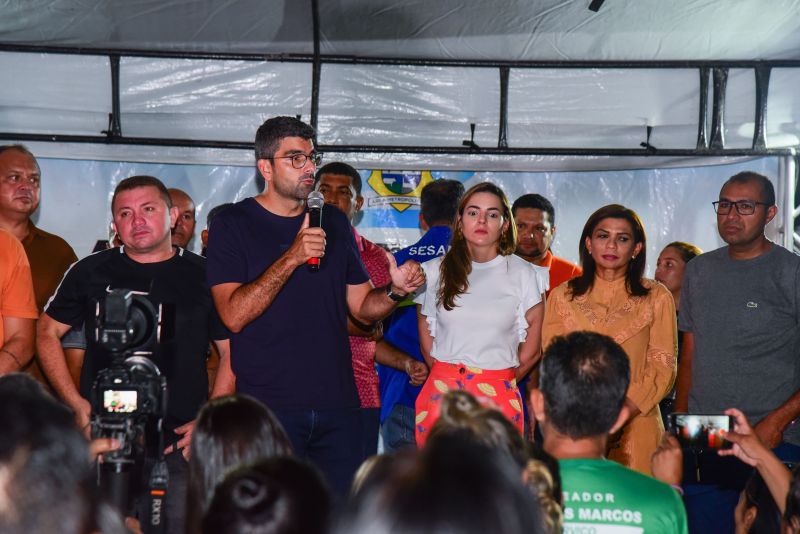 Inauguração das ruas da comunidade Vitória Régia no bairro Distrito Industrial