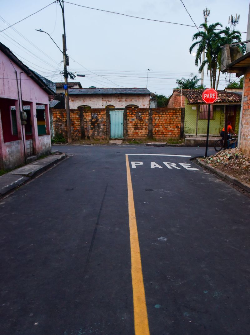 Inauguração das ruas da comunidade Vitória Régia no bairro Distrito Industrial