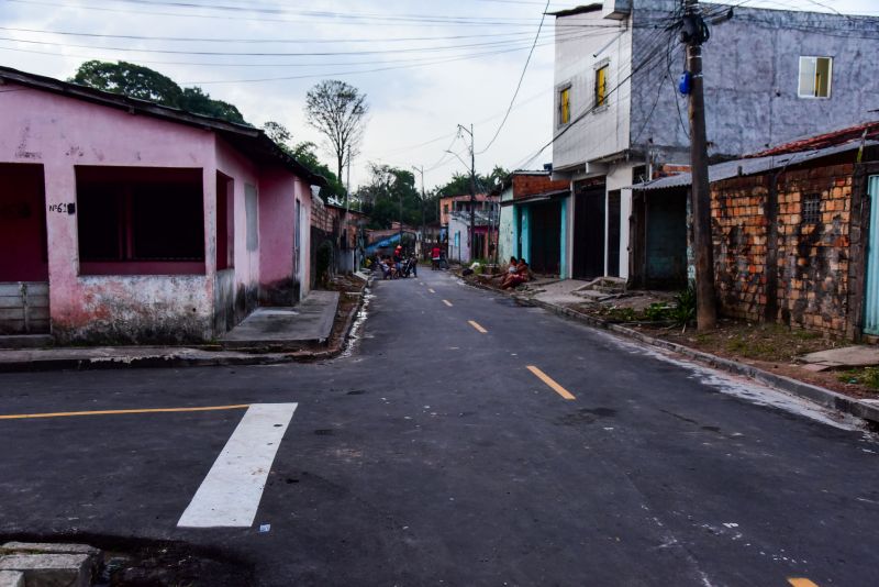 Inauguração das ruas da comunidade Vitória Régia no bairro Distrito Industrial