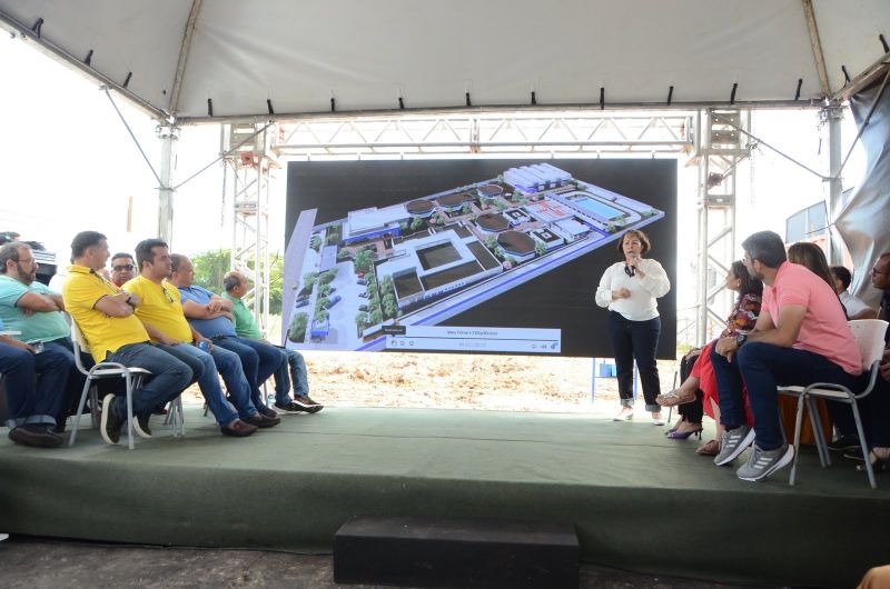 Assinatura de ordem serviço para construção 1ª Escola do Município que funcionará em tempo Integral EMEF Parque Eco Escola