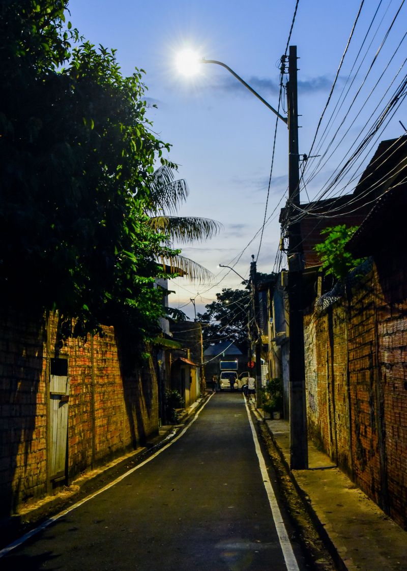 Inauguração de ruas asfaltadas alamedas Tapajós, São Luiz e Vitória no bairro do Atalaia