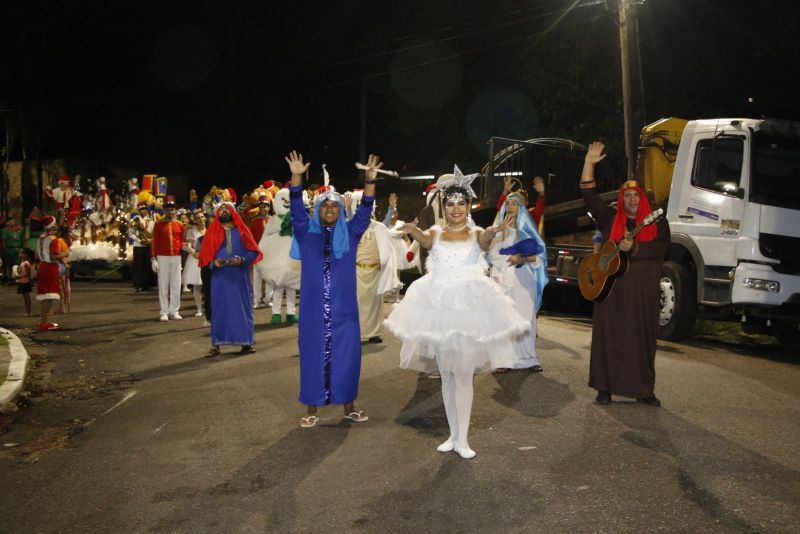 Parada Natalina no Bosque Marajoara no Júlia Seffer