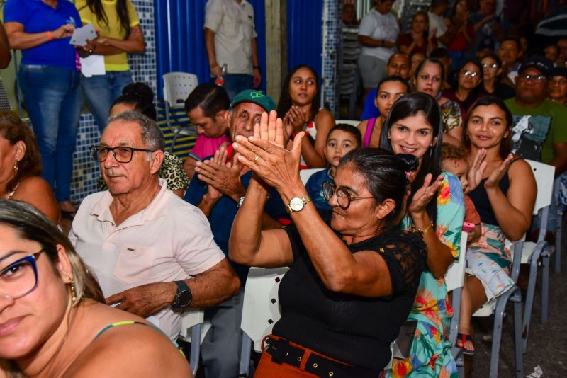 Entrega de Títulos de Propriedade na Comunidade Chico Mendes e Jerusalém no Bairro do Coqueiro