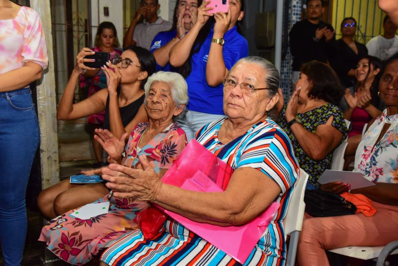 Entrega de Títulos de Propriedade na Comunidade Chico Mendes e Jerusalém no Bairro do Coqueiro