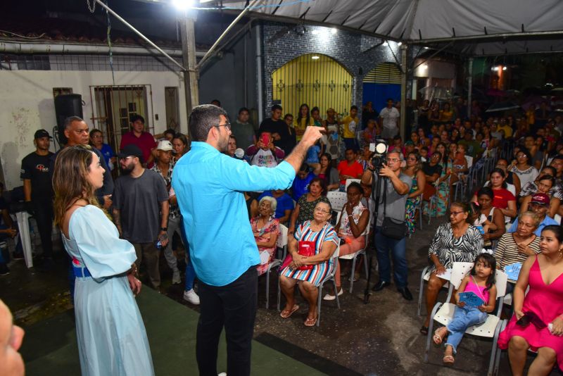 Entrega de Títulos de Propriedade na Comunidade Chico Mendes e Jerusalém no Bairro do Coqueiro