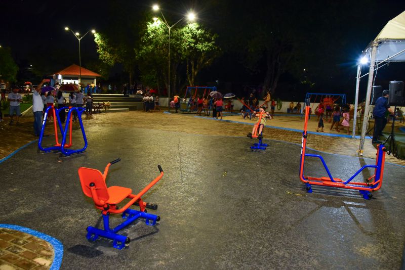 Inauguração da Praça Bacia Leiteira no Bairro do Icuí Guajará
