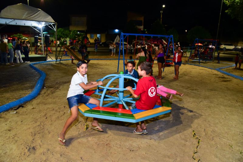 Inauguração da Praça Bacia Leiteira no Bairro do Icuí Guajará
