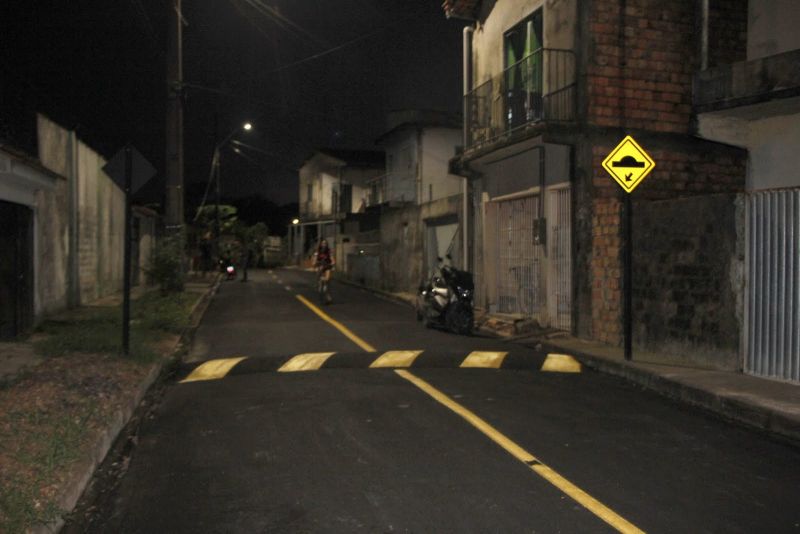 Inauguração de ruas Pavimentadas no Bairro de Águas Lindas. Alameda Bento, passagem Fabiano Rodrigues e passagem Novo Horizonte