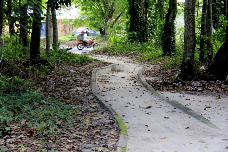 Assinatura de Ordem de Serviço para Reforma e Modernização do Bosque Uirapuru