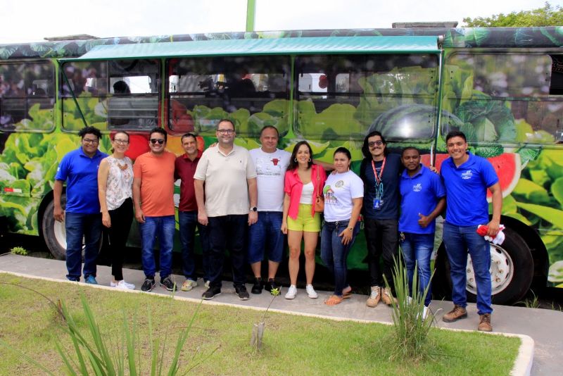 Prefeito em exercício Erick Monteiro Visita o Varejão Móvel