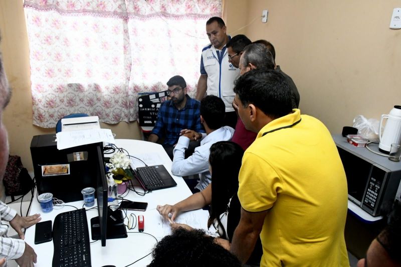 Prefeitura Em Movimento na Escola Municipal Jardim Amazônia no Conjunto Jardim Amazônia - Águas Brancas