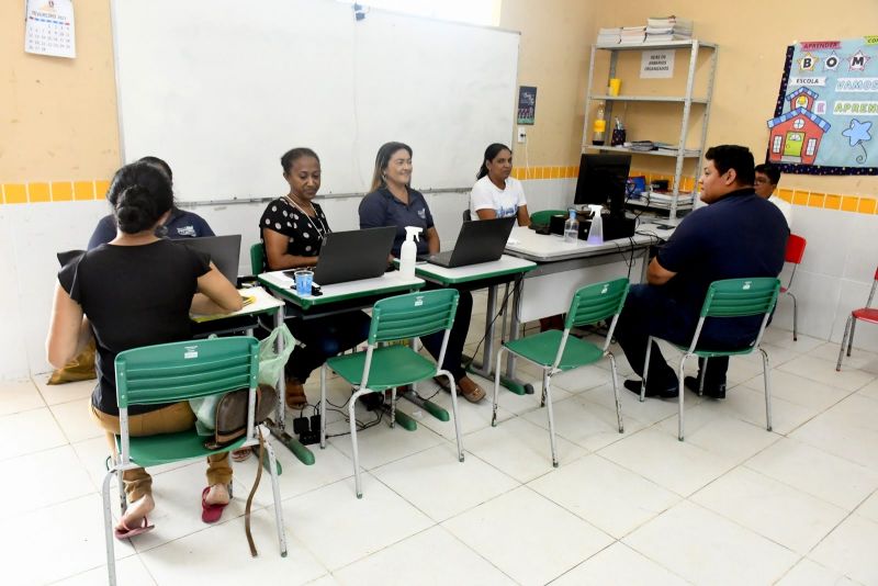 Prefeitura Em Movimento na Escola Municipal Jardim Amazônia no Conjunto Jardim Amazônia - Águas Brancas